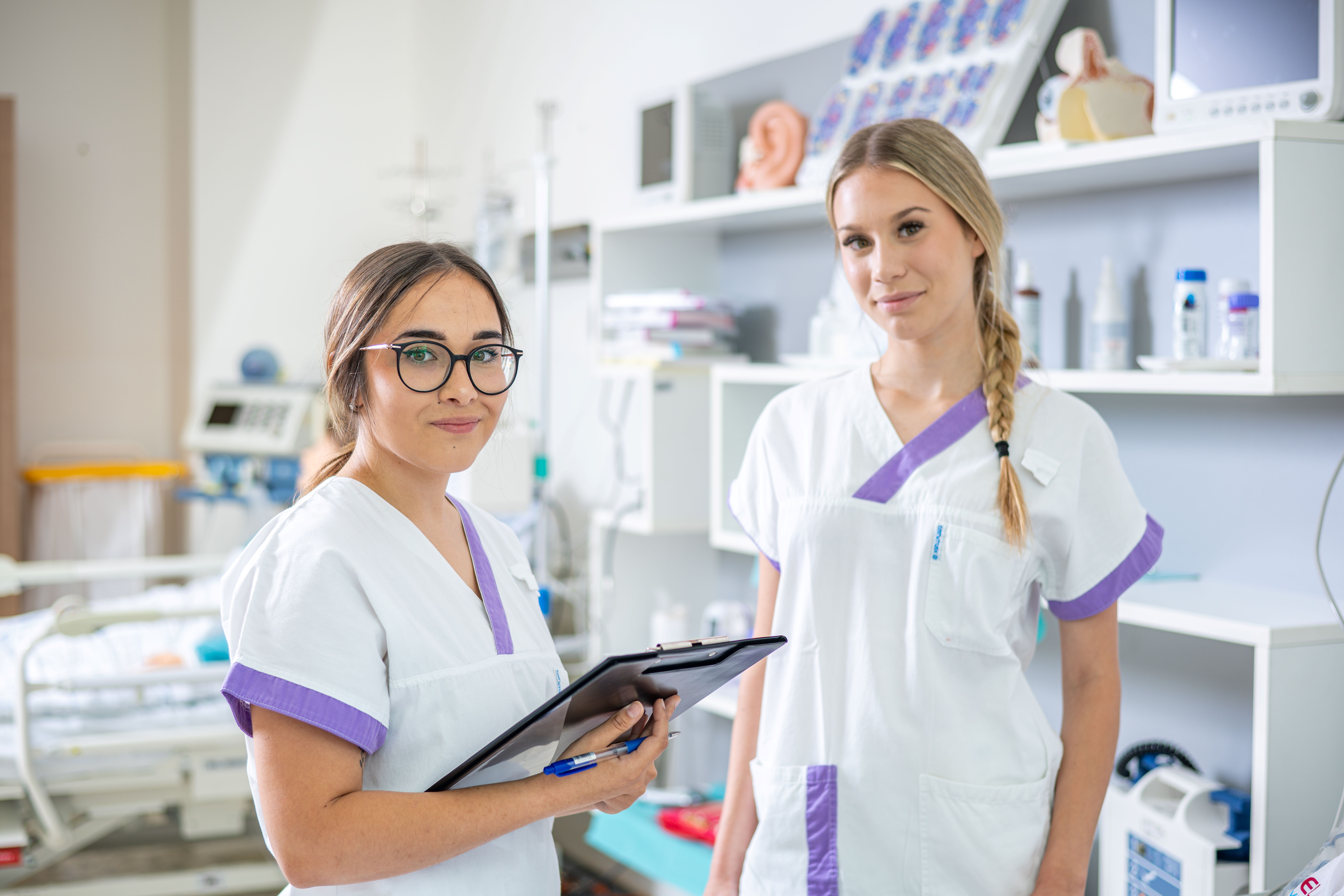 Chcete se stát zdravotníkem? AGEL Střední zdravotnická škola otevírá dveře budoucím profesionálům